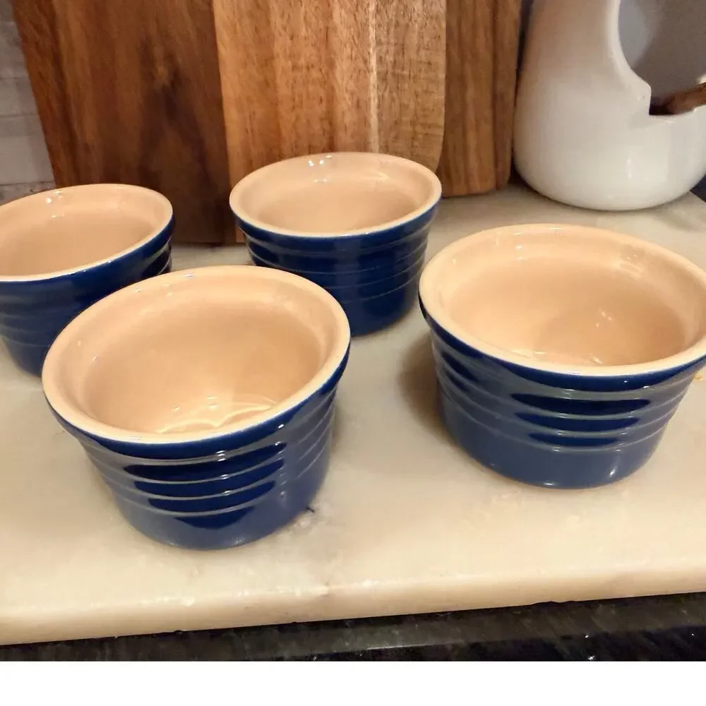 Le Creuset excellent pre